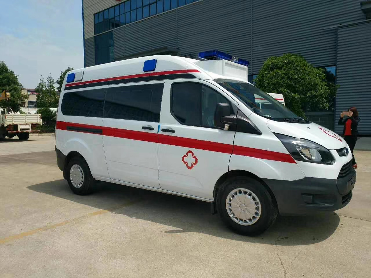 温泉县出院转院救护车